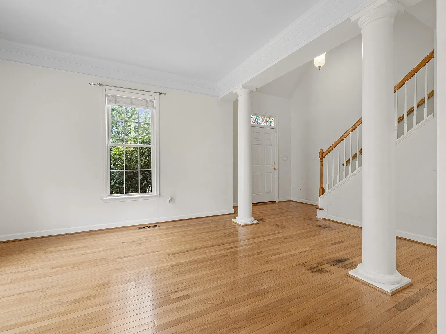 Photo 4 of 141 Saint Andrews St, Zion Crossroads