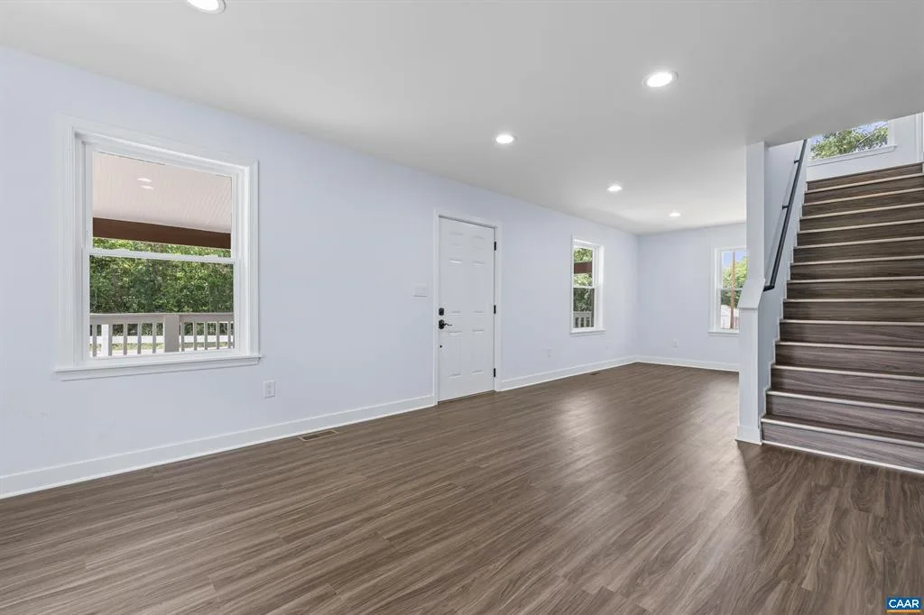 Photo 4 of 3418 Ridge Rd, Barboursville